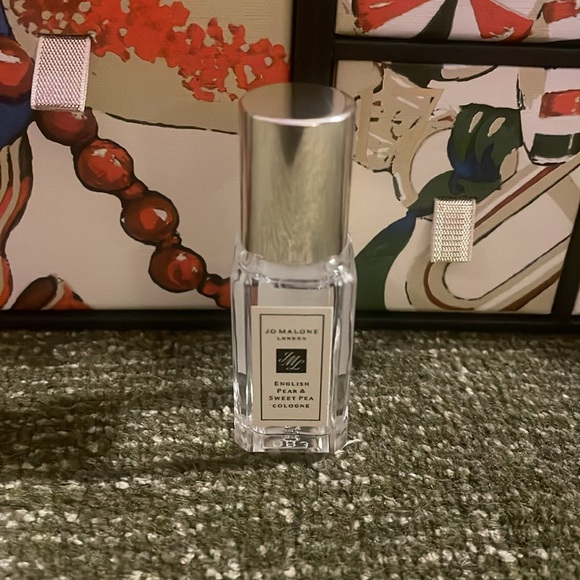 Jo Malone English Pear & Sweet Pea - .3 fl oz - Picture 2 of 3